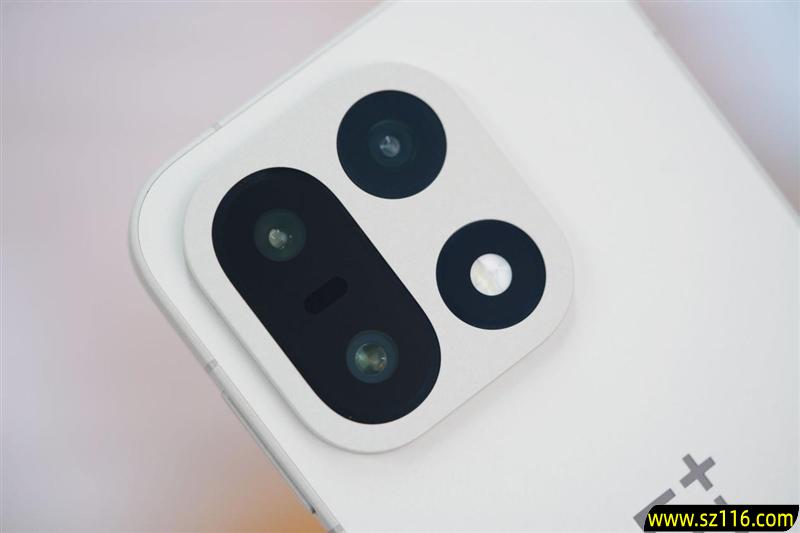 性能至上! 一加 15评测:风驰游戏内核赋能 第五代骁龙8至尊版释放极致战力