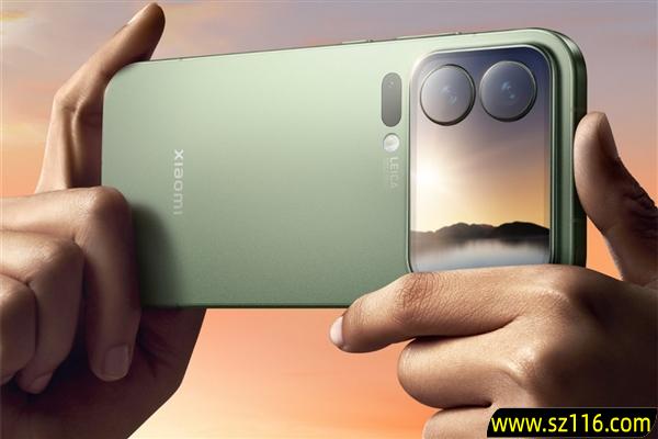 小米17 Pro Max屏幕领先行业:京东方和维信诺陆续跟进