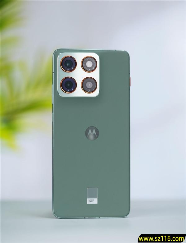 5.99mm超薄机身!联想moto X70 Air图赏