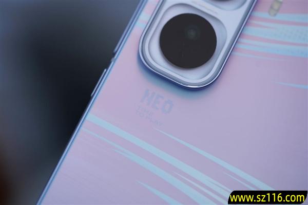 同档唯一2K LTPO屏！iQOO Neo11图赏