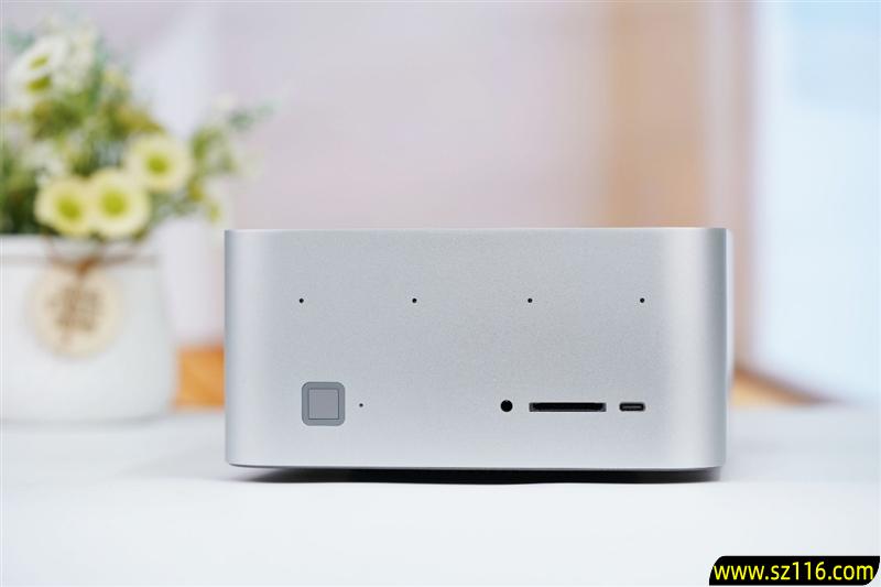 生产力性能远超i9-14900HX!零刻GTR9 Pro迷你AI工作站评测:235B超大模型也能运行