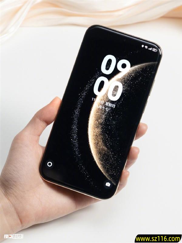 4199元起!华为Mate 70 Air图赏抢先看:金丝银锦配色很抢眼 一眼高端