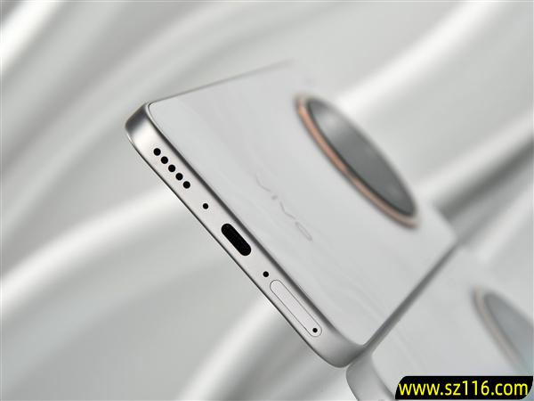 vivo Y500 Pro上手：旗舰级2亿像素下放 最硬核的国民手机