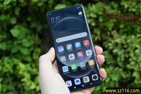 小米17 Ultra 12月亮相:小米最强影像旗舰