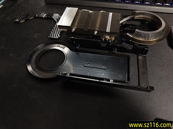 拆开后触目惊心!被吸烟者用了17年的9800GT显卡:看一眼感觉要得肺癌
