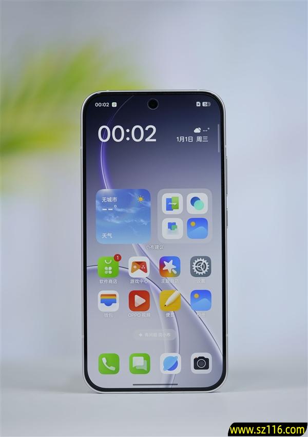 冷雕美背太吸睛！OPPO Reno 15图赏