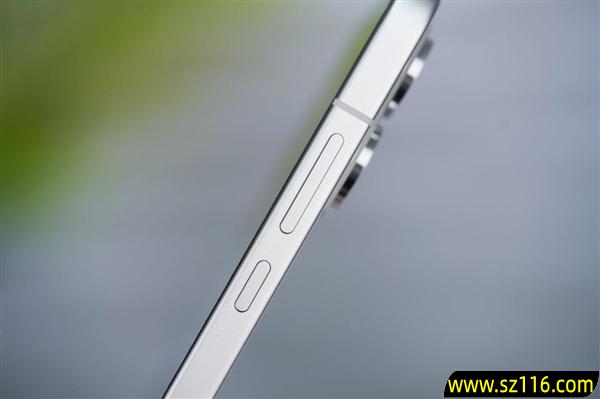 时尚、璀璨、闪耀！OPPO Reno 15评测：6.3英寸掌中影像旗舰！