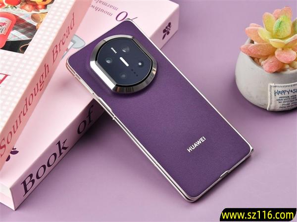 华为Mate X7上手：最强折叠屏实至名归