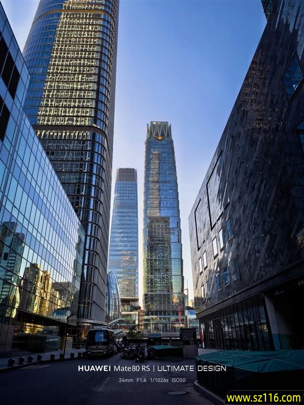 华为Mate 80 RS非凡大师上手:一部细节体验拉满的大师旗舰