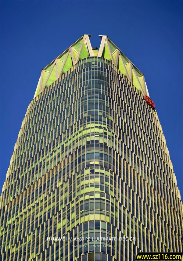 华为Mate 80 RS非凡大师上手:一部细节体验拉满的大师旗舰