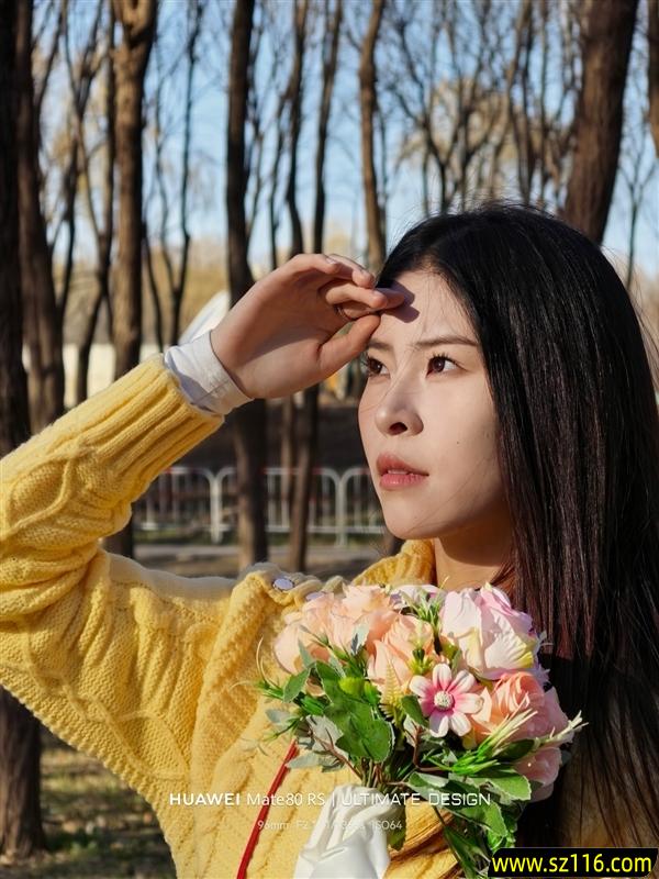 华为Mate 80 RS非凡大师上手:一部细节体验拉满的大师旗舰