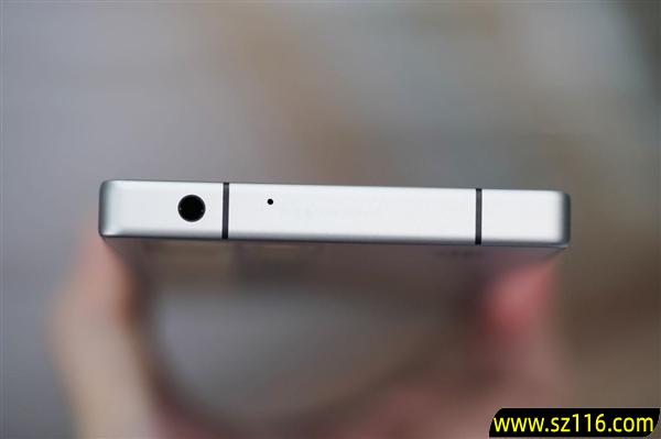 内置24000转/分钟风扇！红魔11 Pro图赏