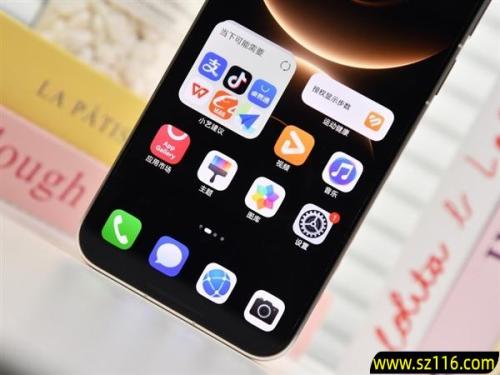 华为Mate 80 Pro Max上手：真正意义上的全能旗舰