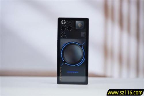 开启手机水冷散热时代！红魔11 Pro+图赏