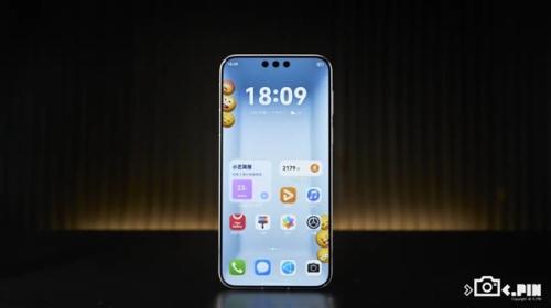 用了几天华为Mate80 Pro Max 我感觉它堆料有点过猛了 用了几天华为Mate80 Pro Max 我感觉它堆料有点过猛了