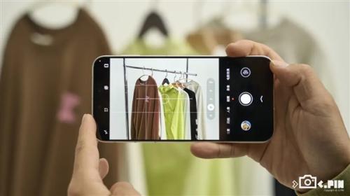 用了几天华为Mate80 Pro Max 我感觉它堆料有点过猛了 用了几天华为Mate80 Pro Max 我感觉它堆料有点过猛了