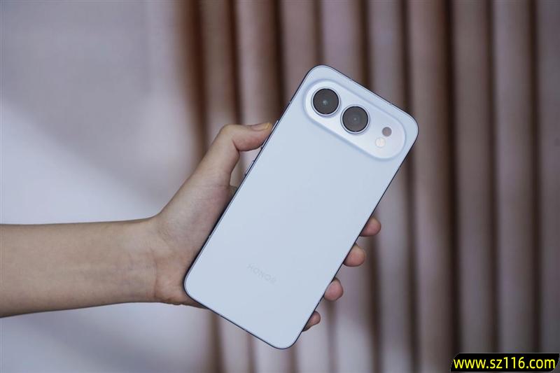 真没吹牛!荣耀500系列评测:标准版竟然比友商贵1000元的Pro版还强 真没吹牛!荣耀500系列评测:标准版竟然比友商贵1000元的Pro版还强